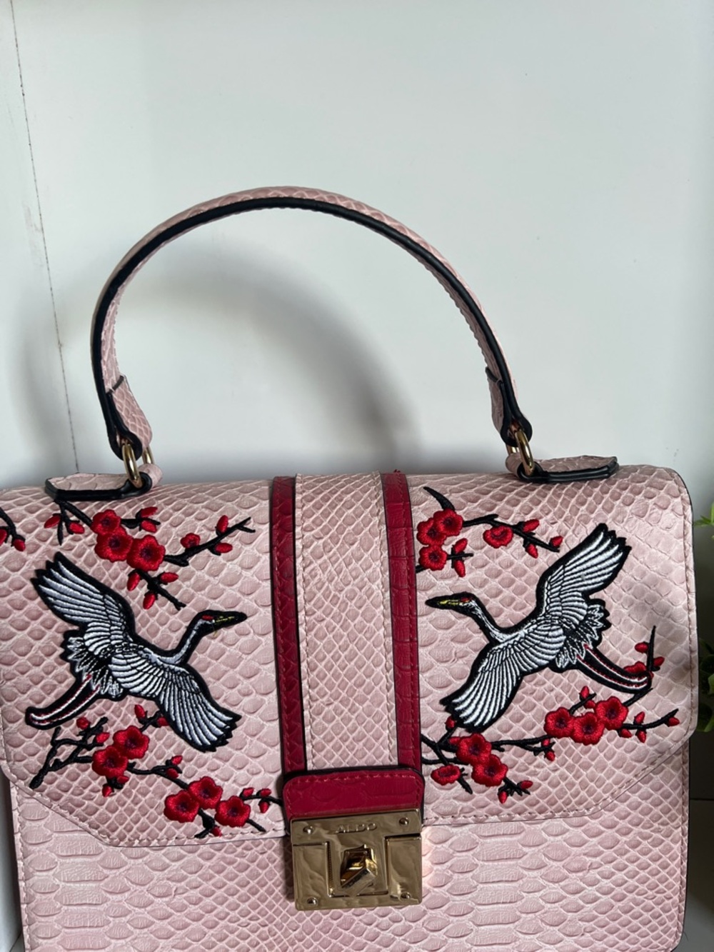 Also Theang Satchel